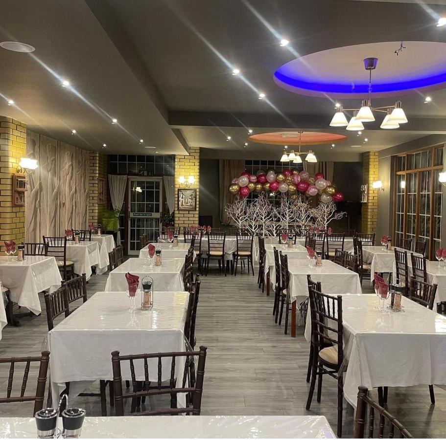 White Rose Hotel And Restaurant Leeds  Zewnętrze zdjęcie
